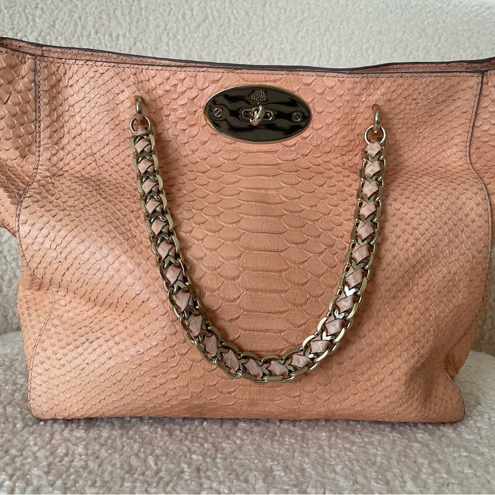 Mulberry blush/nude medium sized Cecily tote with gold hardware.